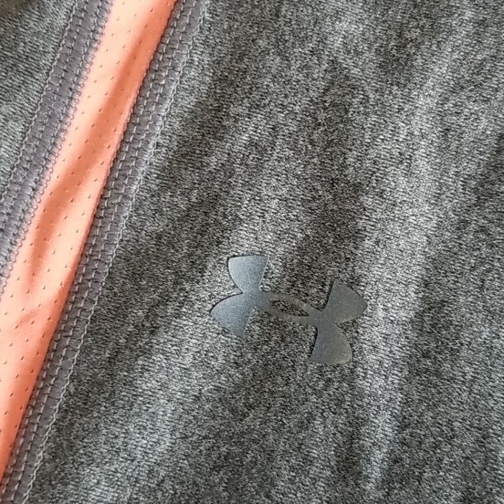 Under Armour Compression Capris Medium M - image 2